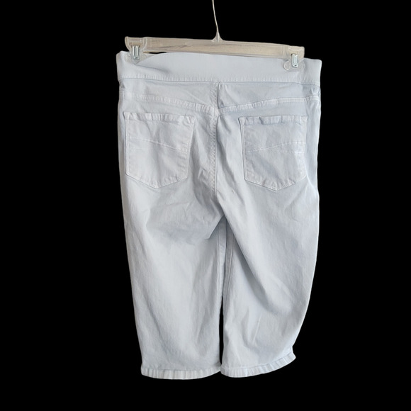 Gloria Vanderbilt White Jeans Size 6 All Around Slimming Effect 5 pocket Capri - Picture 7 of 11